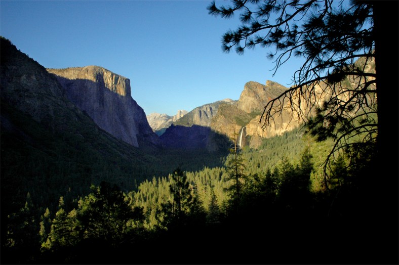Yosemite portal